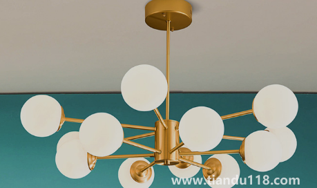 客廳燈應(yīng)該是什么形狀好看2