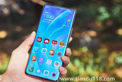 榮耀60pro相當于華為什么檔次2