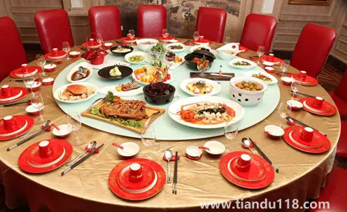 2022年農歷8月辦酒席的好日子有哪些2