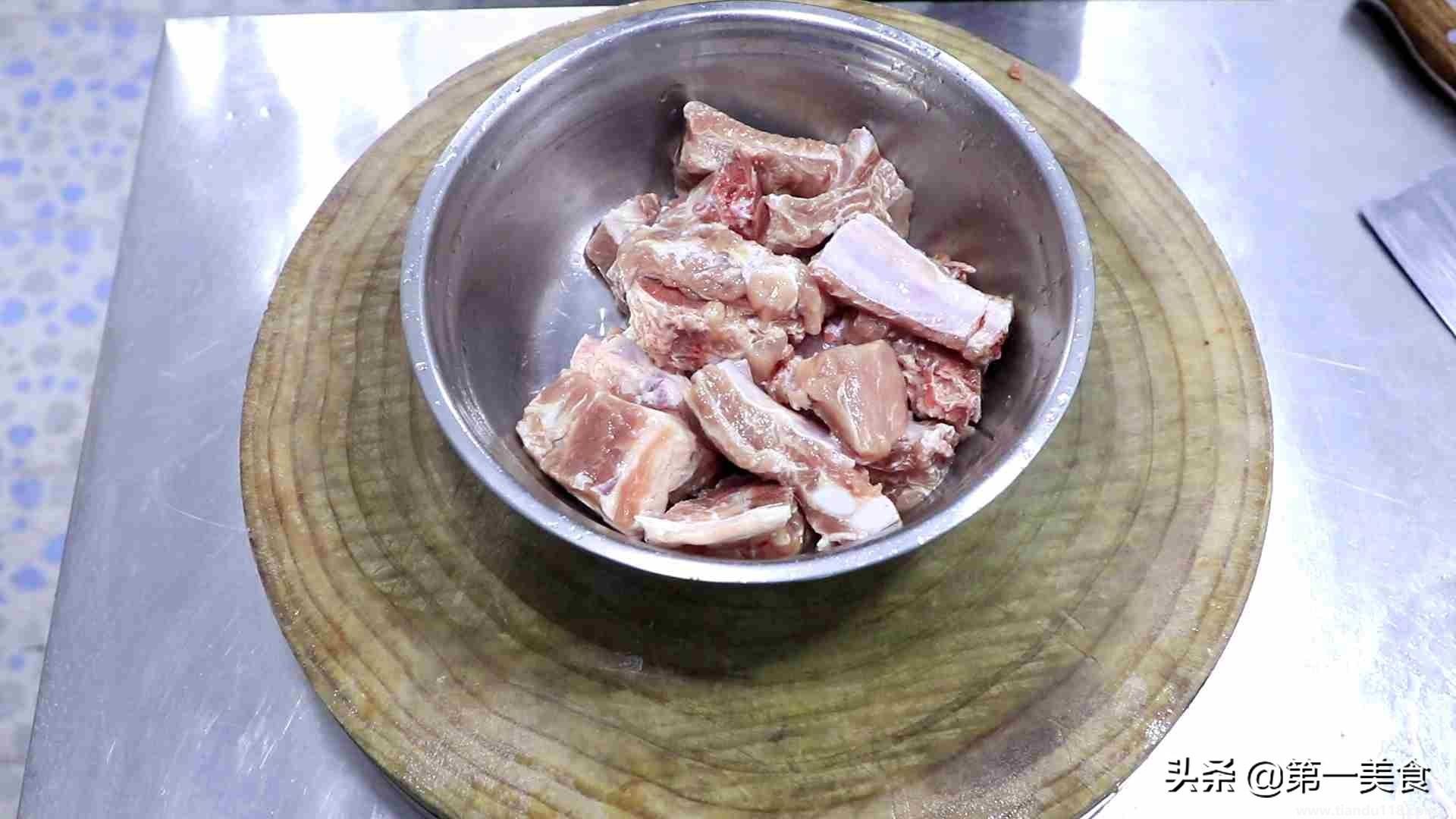 粉蒸排骨的做法（粉蒸排骨怎么做）(圖2)