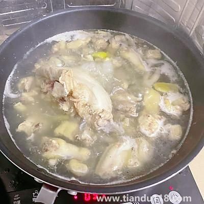 豬肚雞的做法（豬肚雞怎么做）(圖6)