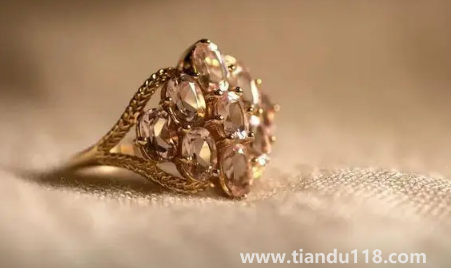 五金在領(lǐng)證前買(mǎi)還是領(lǐng)證后買(mǎi)3