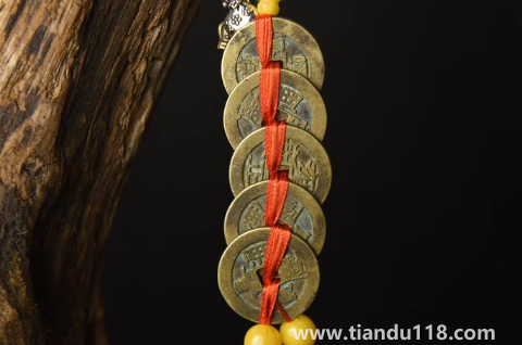 對門掛五帝錢是不是對自己不好2