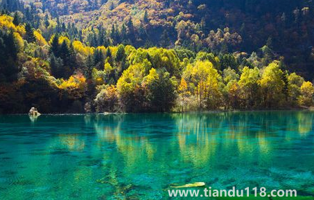 九寨溝今年國(guó)慶節(jié)開(kāi)放嗎20222