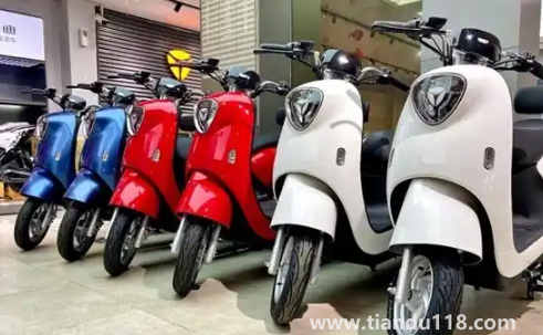 石墨烯電池前三次充電需要12小時(shí)嗎2