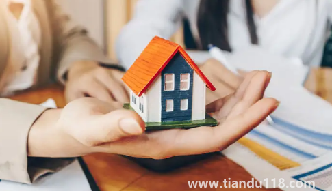 房產(chǎn)中介投訴找哪個部門（買賣房子不走中介有什么風(fēng)險）