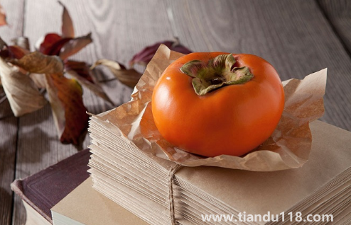 硬柿子里面有密密麻麻的黑點(diǎn)能吃嗎3