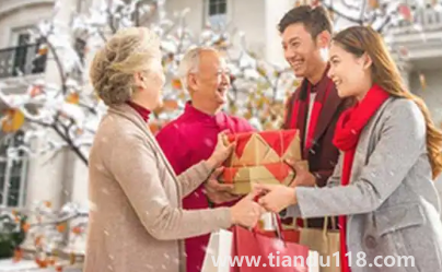 2023過年的時候可以串門嗎(過年串門時間有啥規(guī)矩)(圖3) 2023過年的時候可以串門嗎3