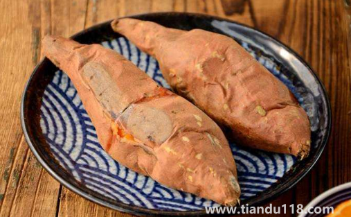 空氣炸鍋烤紅薯能放滿(mǎn)嗎（空氣炸鍋烤紅薯幾分鐘多少溫度）