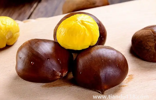 板栗是帶殼凍還是不帶殼冷凍更好3