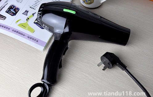 吹風機有必要買貴的嗎3