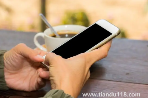 手機(jī)輻射和微波爐輻射哪個(gè)大3