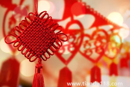 一進門看見中國結(jié)好嗎1