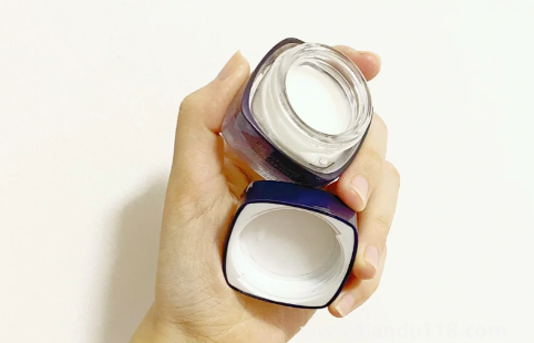 歐萊雅20面霜是什么的平替（歐萊雅20面霜治痘嗎）