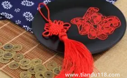 門對門掛中國結可以掛門上嗎 3