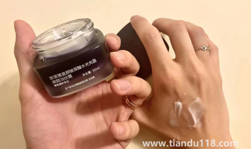 歐萊雅20面霜適合多大年齡用（歐萊雅20面霜玻色因是什么）