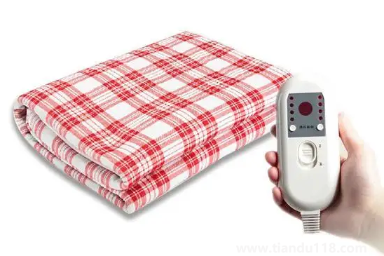 睡電熱毯可以裸睡嗎（電熱毯使用注意事項(xiàng)）