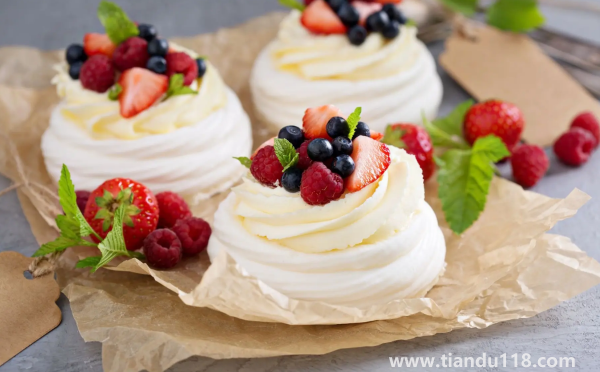 奶油是雞蛋清打出來的嗎2