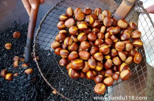 炒熟的板栗怎么剝最快最輕松2
