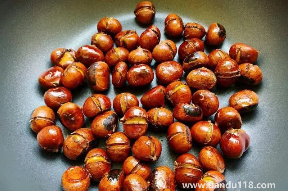 炒熟的板栗可以過(guò)夜吃嗎3