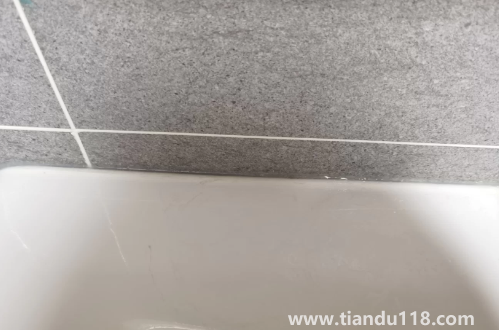 美縫劑能代替玻璃膠嗎（玻璃膠能粘塑料嗎）